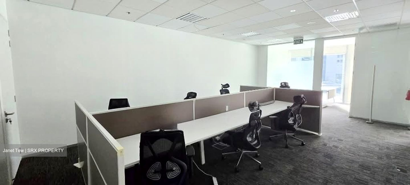 Ocean Financial Centre (D1), Office #592352011